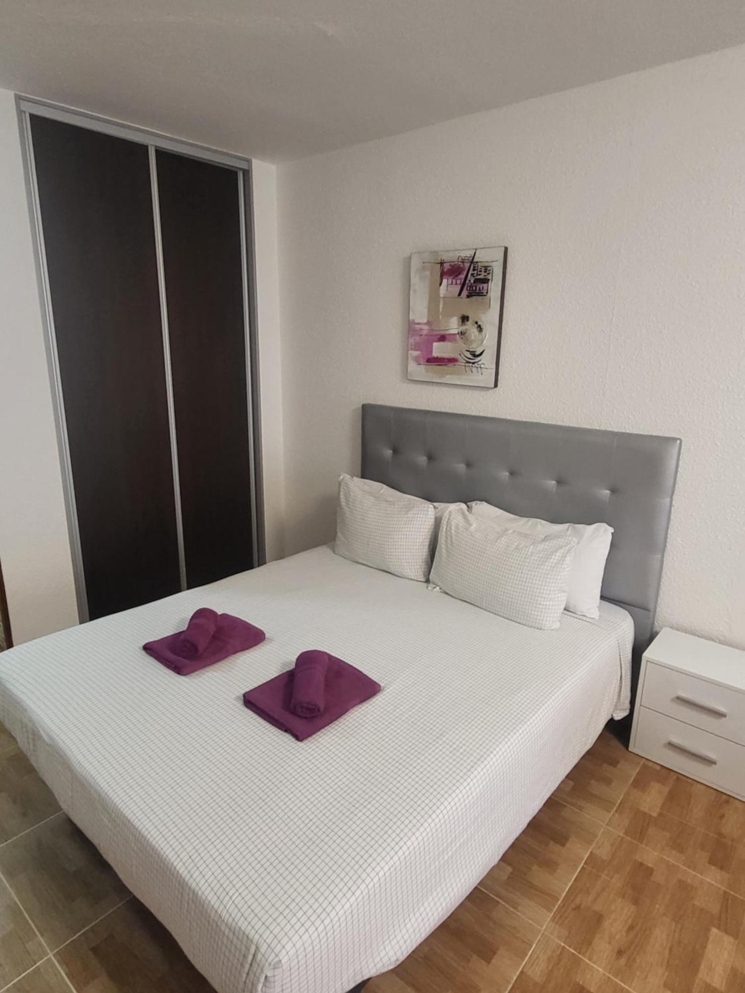 Tropic Apartments En Castle Harbour 로스크리스티아노스 외부 사진