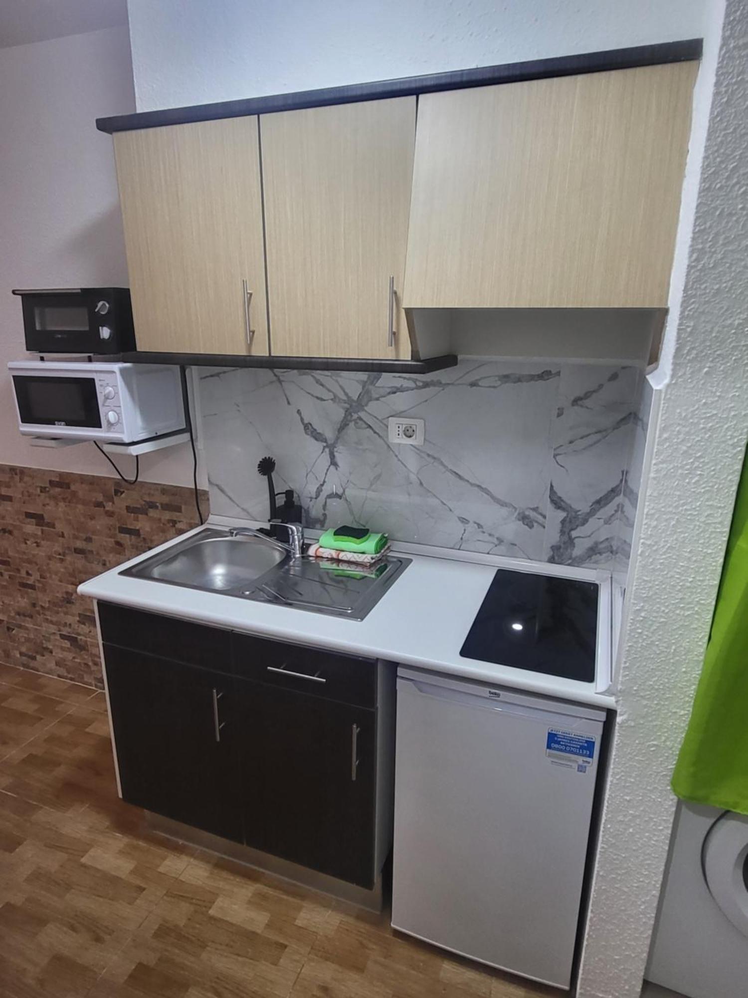 Tropic Apartments En Castle Harbour 로스크리스티아노스 외부 사진