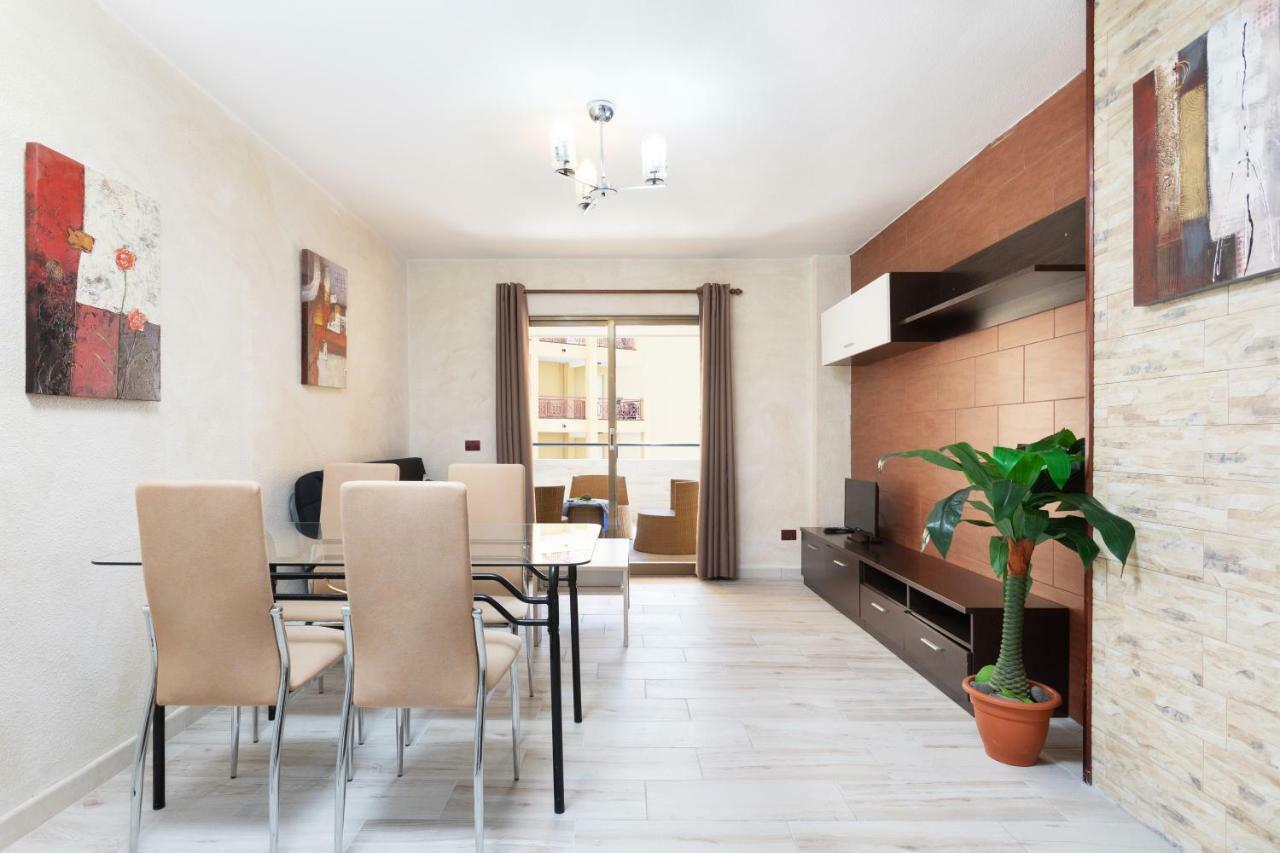 Tropic Apartments En Castle Harbour 로스크리스티아노스 외부 사진