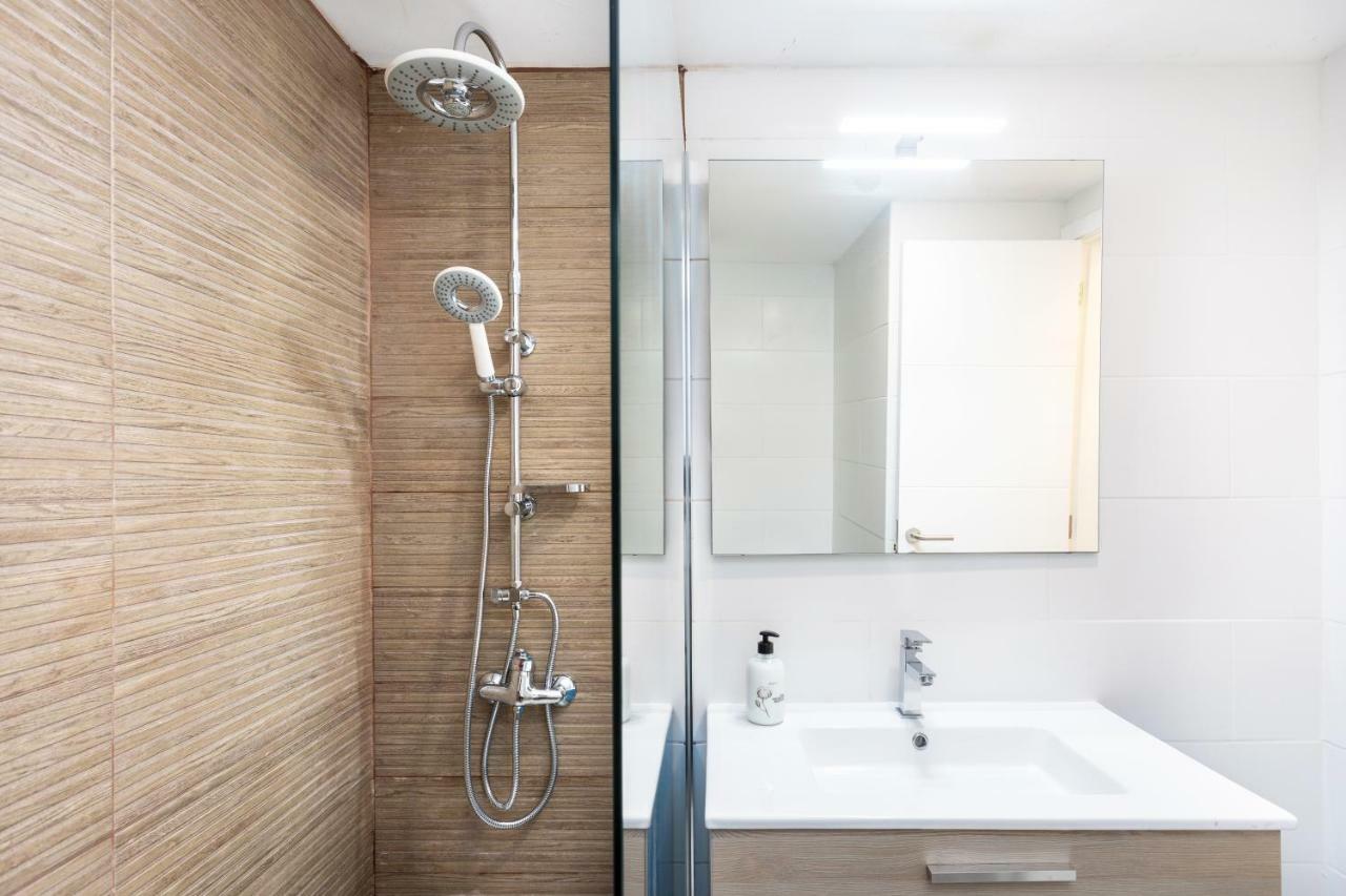 Tropic Apartments En Castle Harbour 로스크리스티아노스 외부 사진