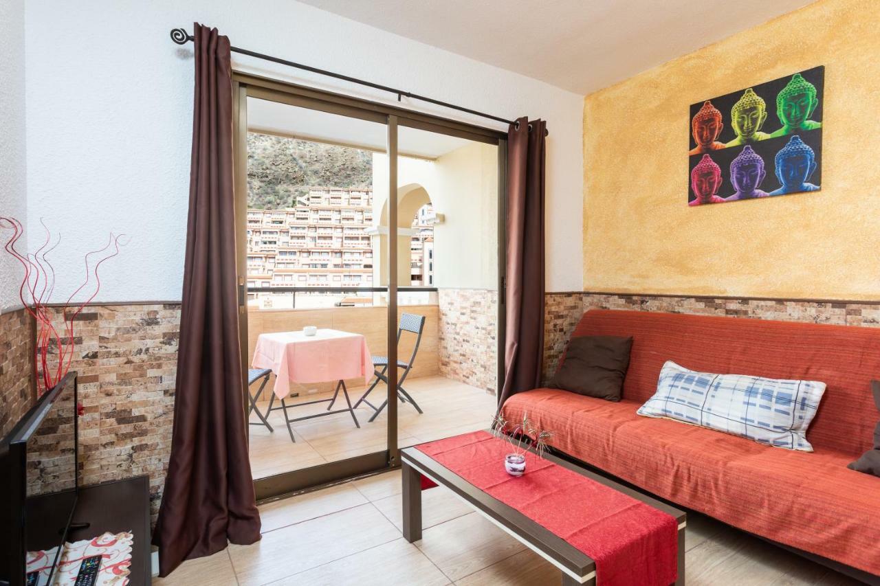 Tropic Apartments En Castle Harbour 로스크리스티아노스 외부 사진